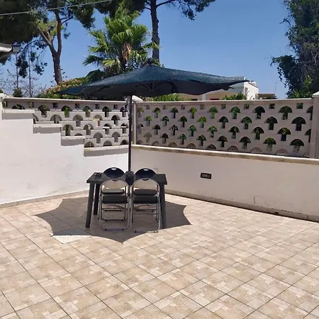 Villa Aurora